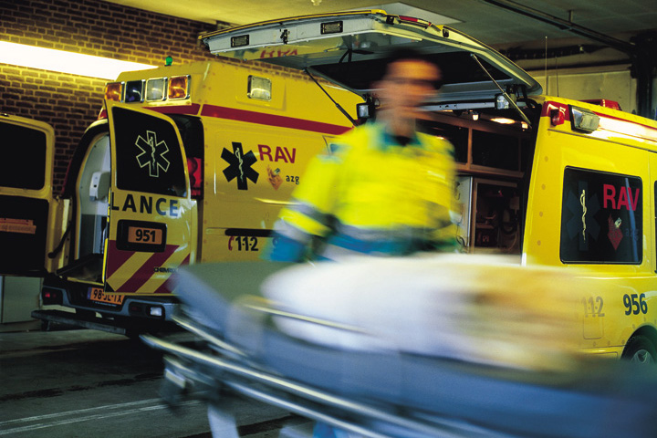 Ambulance_Meppel